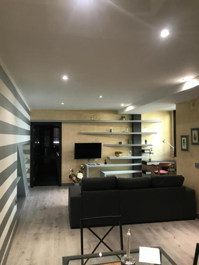 Styling Sierpes Center Apartment Севиля Екстериор снимка